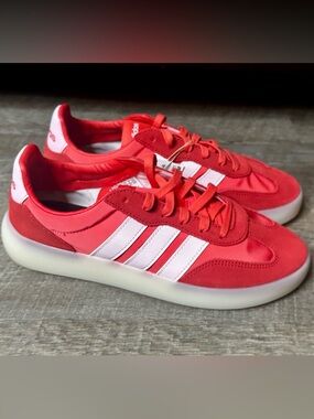 adidas Barreda Decode Red and White Classic Low-Top Sneakers